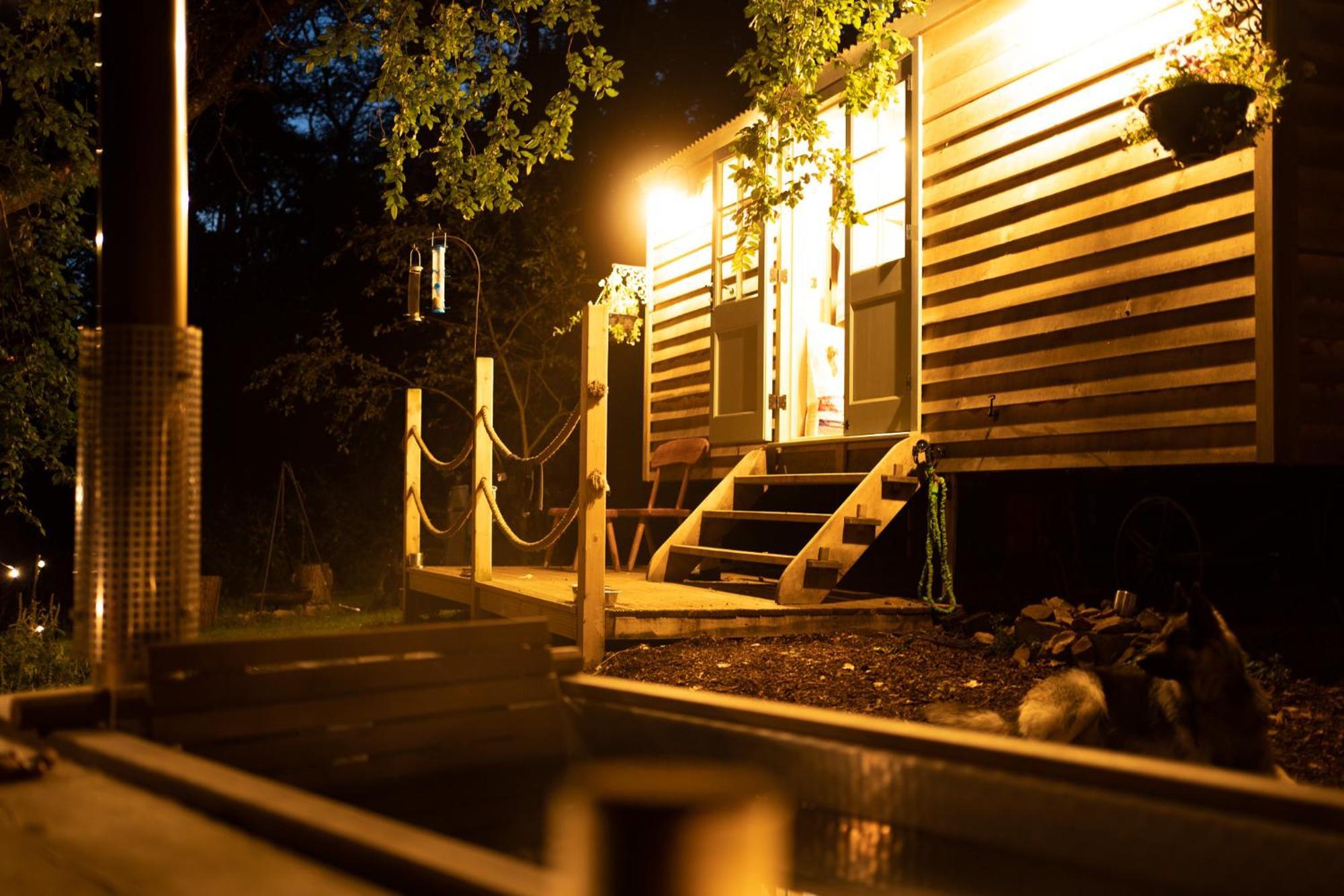 Somerset Shepherds Huts Winsham Exterior foto