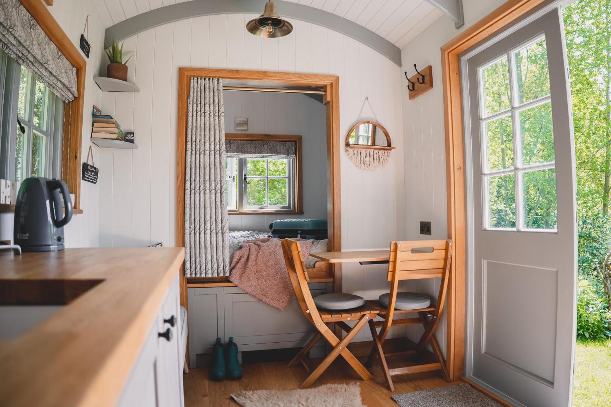 Somerset Shepherds Huts Winsham Exterior foto